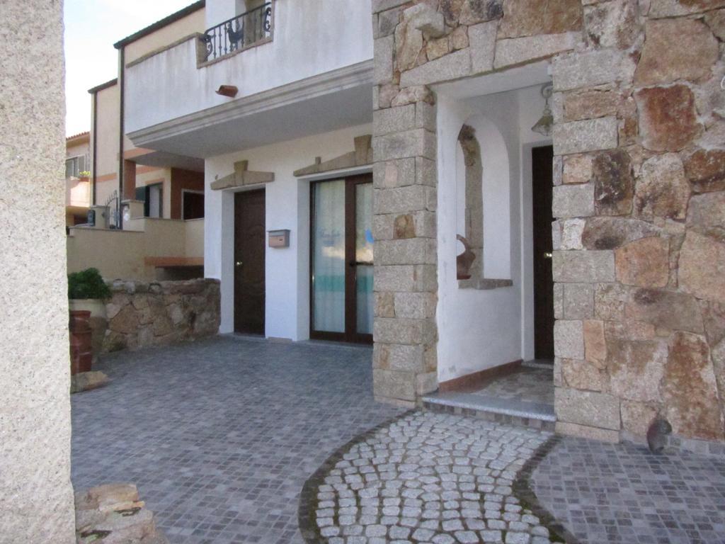 Bed & Breakfast Mare Isole Ла Мадалена Екстериор снимка