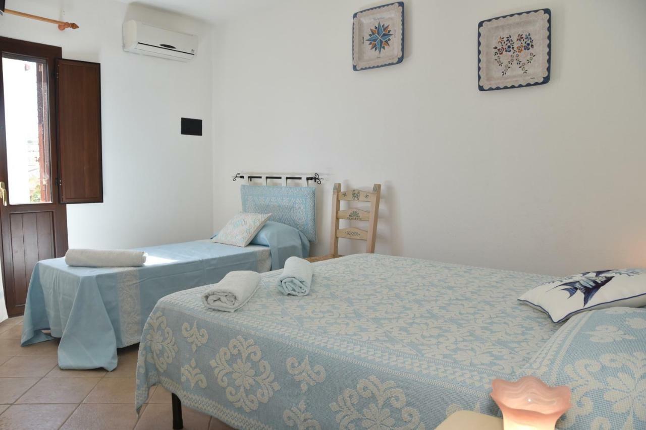 Bed & Breakfast Mare Isole Ла Мадалена Екстериор снимка